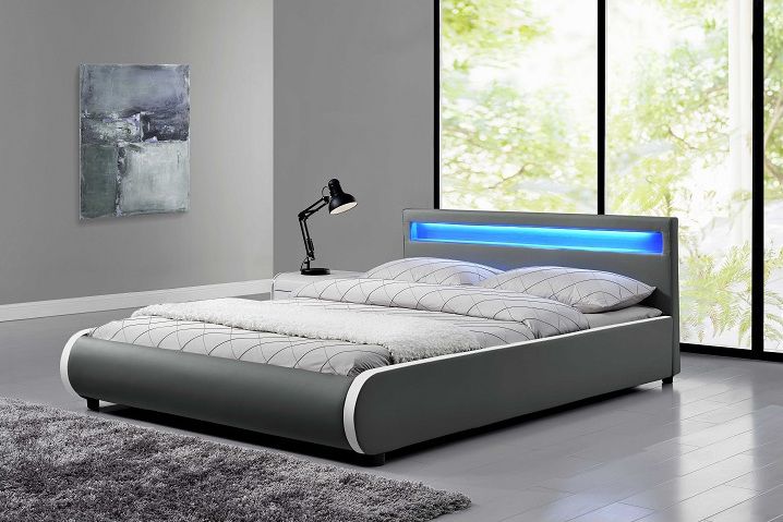 Manželská postel s RGB LED osvětlením, šedá, 180x200, DULCEA Mdum - M DUM.cz