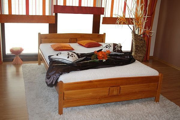 Vyvýšená postel ANGEL + sendvičová matrace MORAVIA + rošt, 180 x 200 cm, olše-lak - Expedo s.r.o.