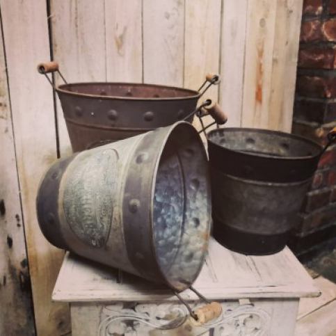 Dekorativní květináč kbelík - PHG - M-byt