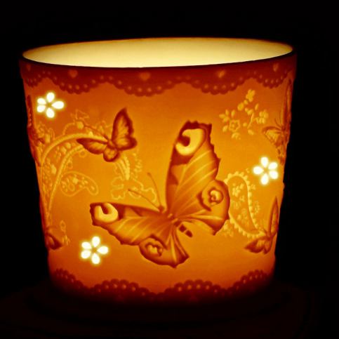 Porcelánový svícen na votivní svíčku Motýl - Velký Košík