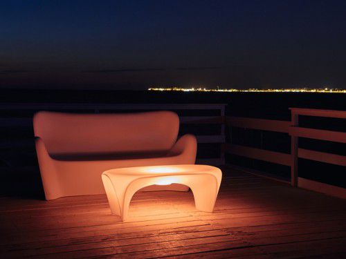 Konferenční plastový stolek s osvětlením-GD - M-byt