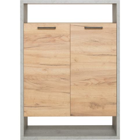 FARELA Minimalistický regál s dveřmi, výška 108 cm, 4x úložný prostor, studený beton/teplý - M DUM.cz