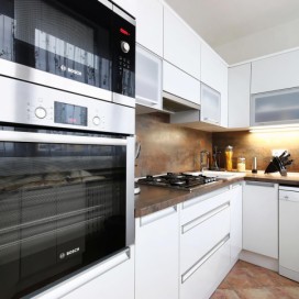 Elegantní paneláková kuchyně v Brně - 027 Kuchyňské studio Gabon