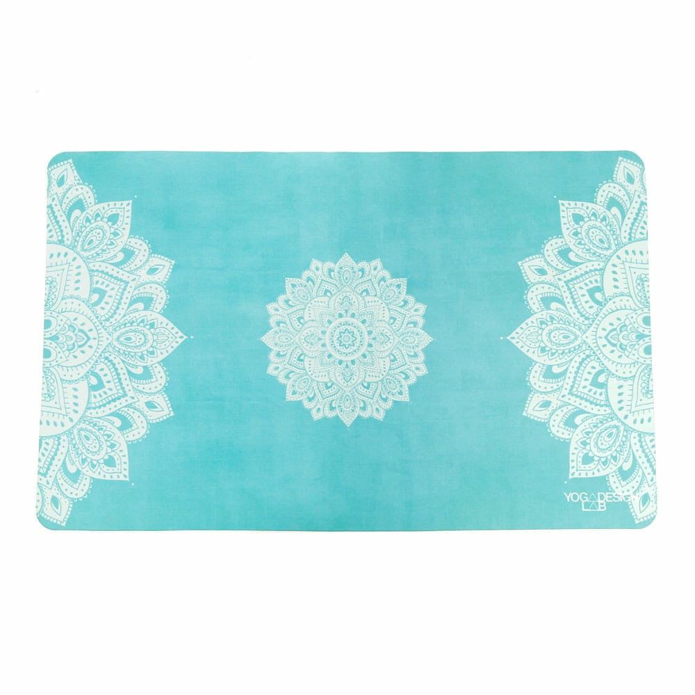 Tyrkysově modrý ručník na jógu Yoga Design Lab Mandala, 61 x 38 cm - Bonami.cz