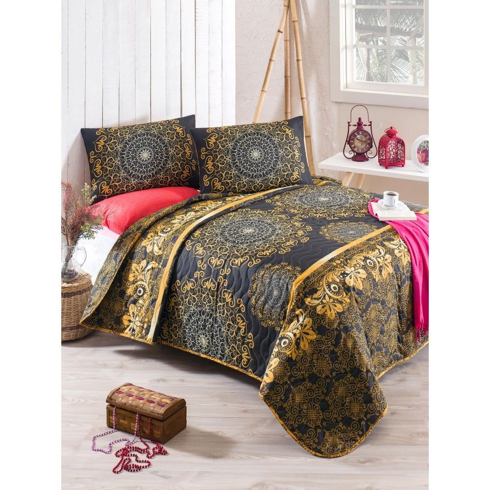 Set přehozu přes postel a povlaku na polštář s příměsí bavlny Sehri Ala Gold, 160 x 220 cm - Bonami.cz
