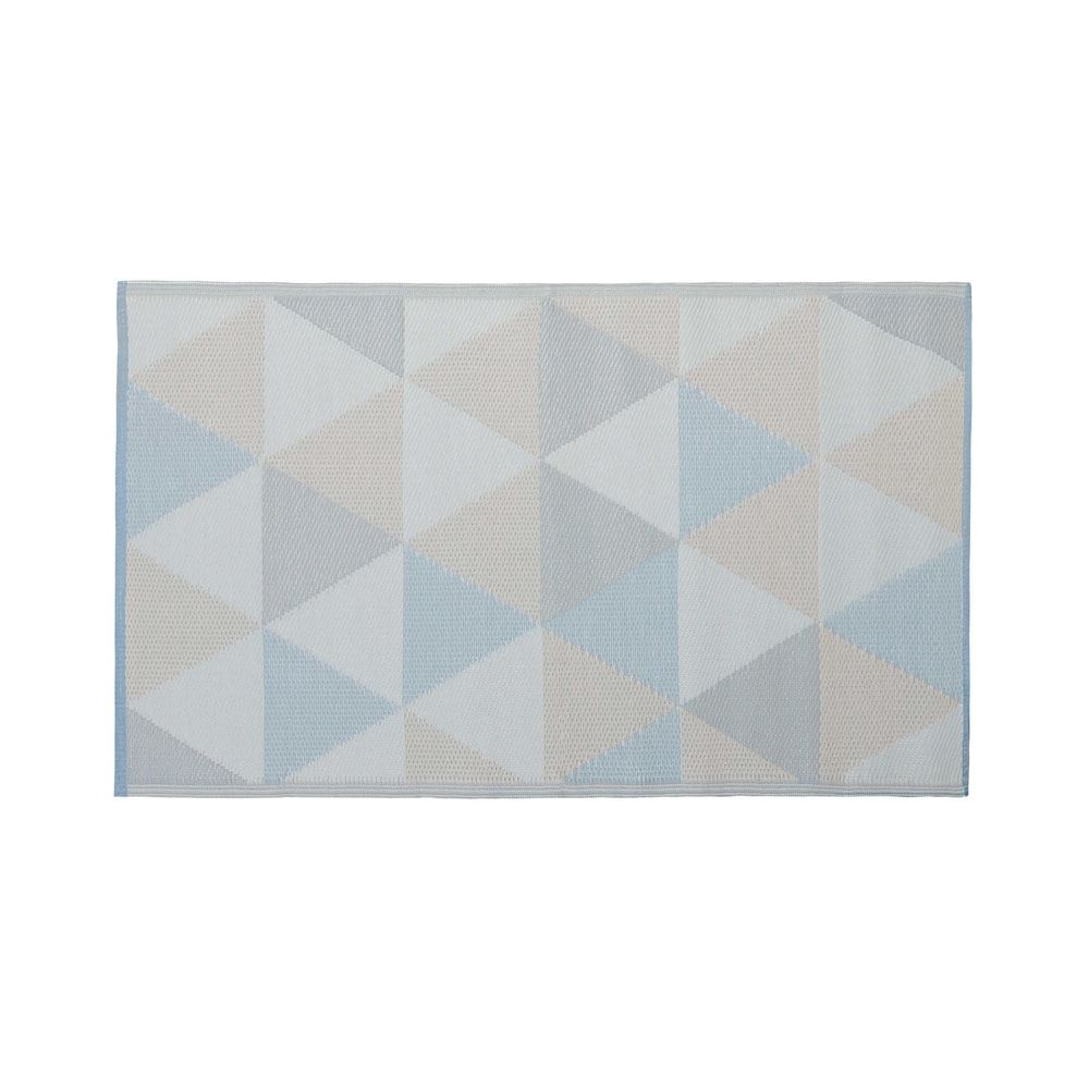 COLOUR CLASH Vnitřní a venkovní koberec trojúhelníky 150 x 90 cm - pastelově modrá - Butlers.cz