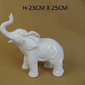 Malý keramický bílý slon SD16248 - M DUM.cz
