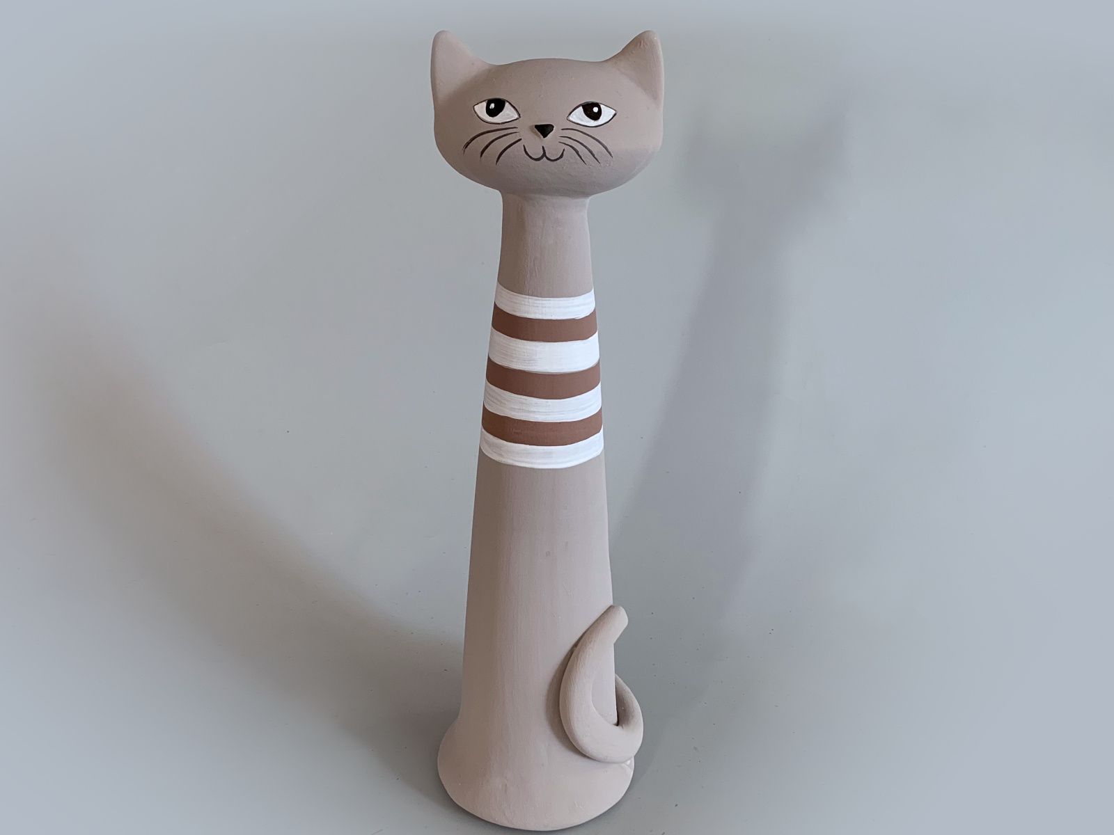 Kočka Ágnes - cappuccinová pruhovaná - velká Keramika Andreas - Keramika Andreas