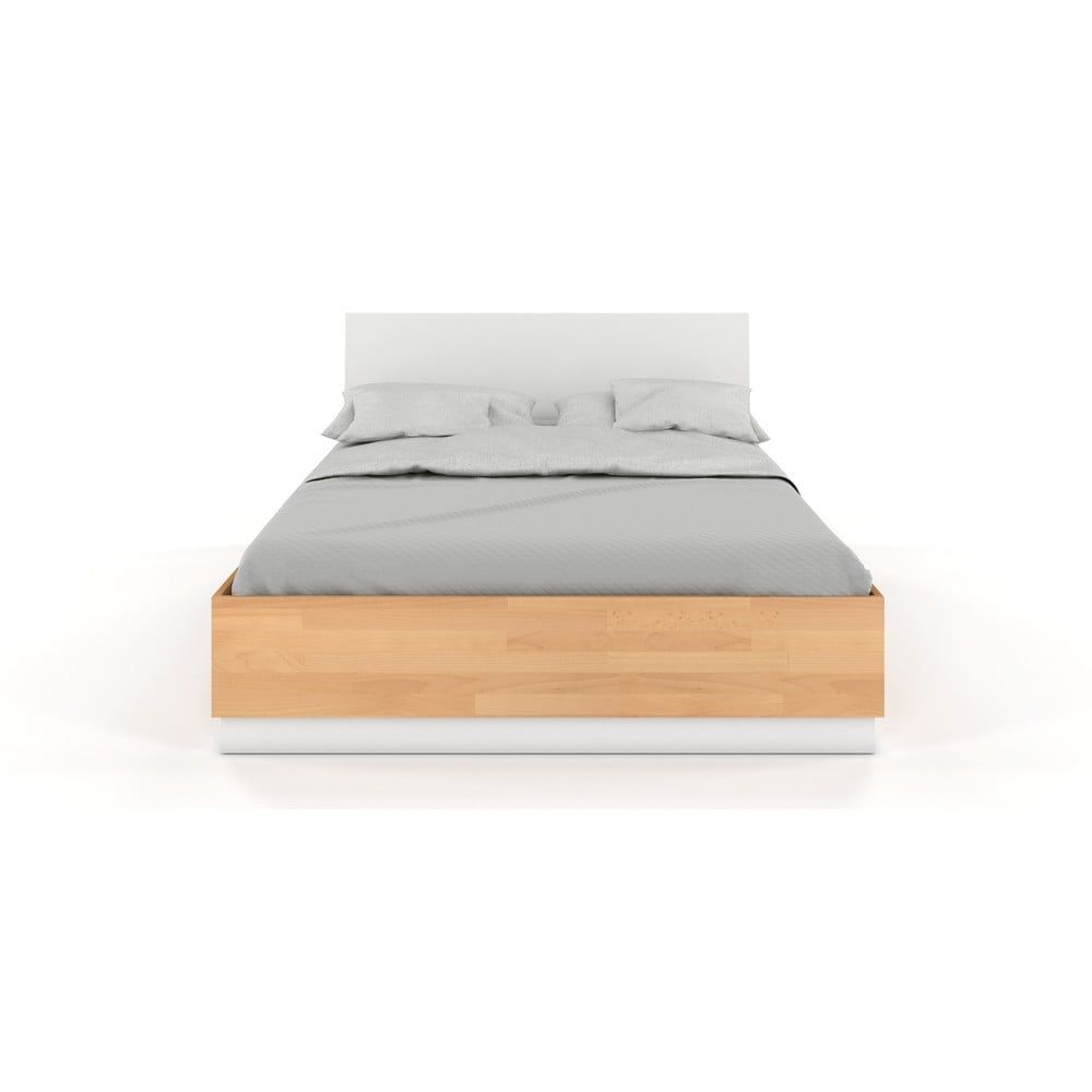 Dvoulůžková postel z bukového a borovicového dřeva s bílým detailem SKANDICA Finn, 140 x 200 cm - Bonami.cz