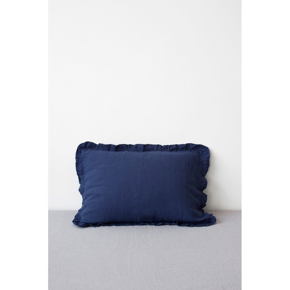 Námořnicky modrý lněný povlak na polštář s řaseným lemem Linen Tales, 50 x 60 cm - Bonami.cz