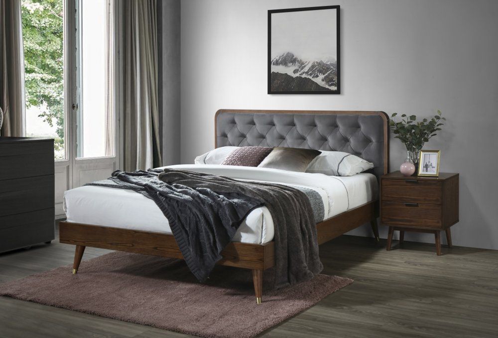 Halmar Manželská postel CASSIDY 160x200 cm - šedá/ořech - DEKORHOME.CZ