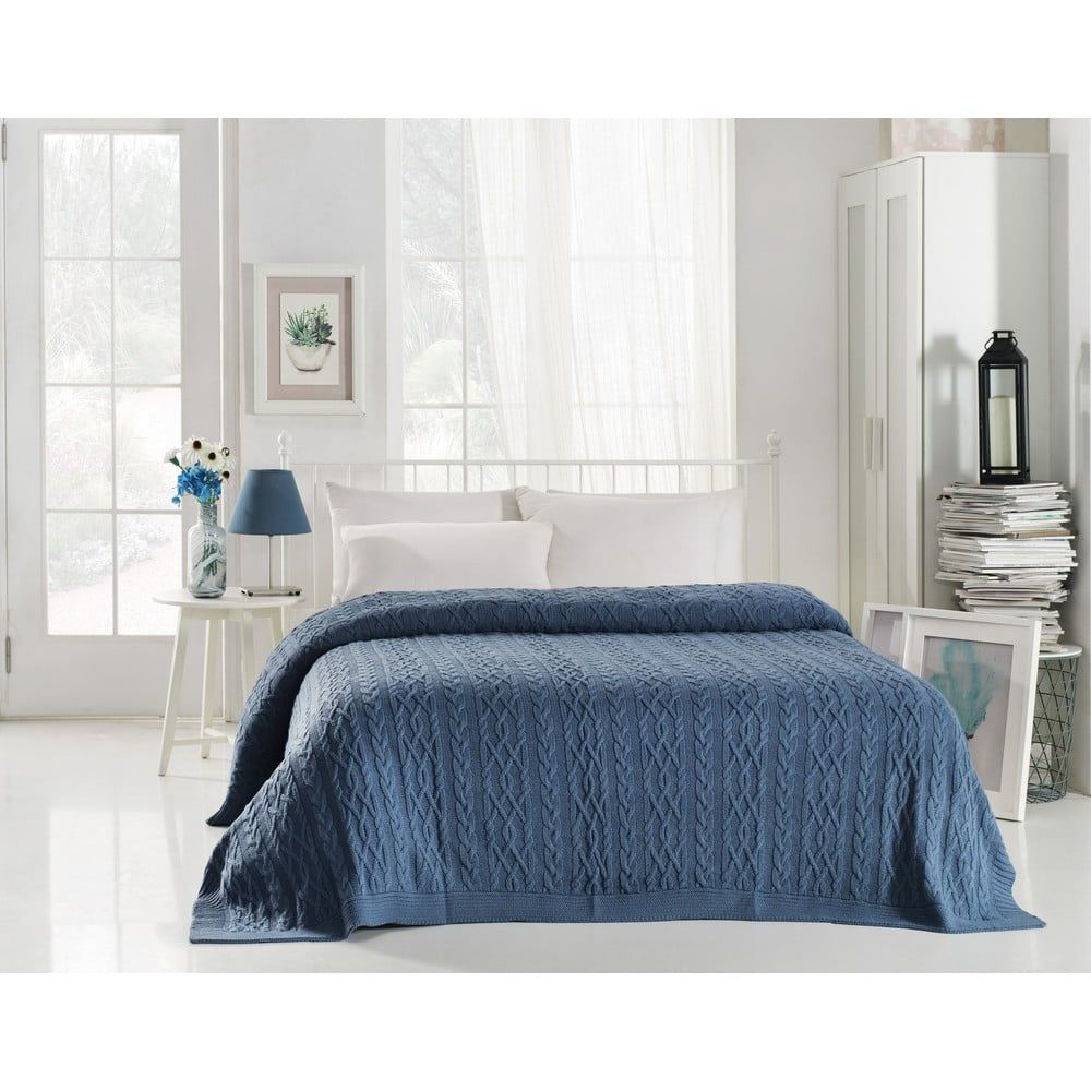 Atramentově modrý přehoz přes postel s příměsí bavlny Homemania Decor Knit, 220 x 240 cm - Bonami.cz