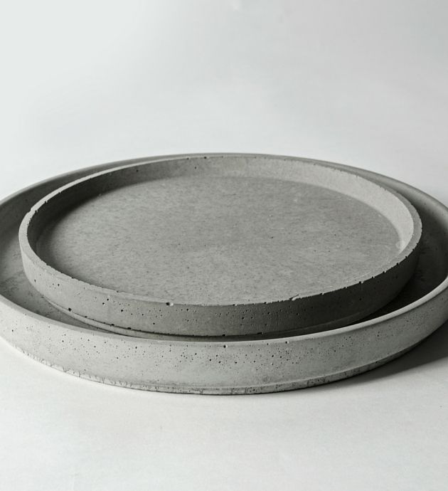 PLAAT, betonový talíř S malé - claro.