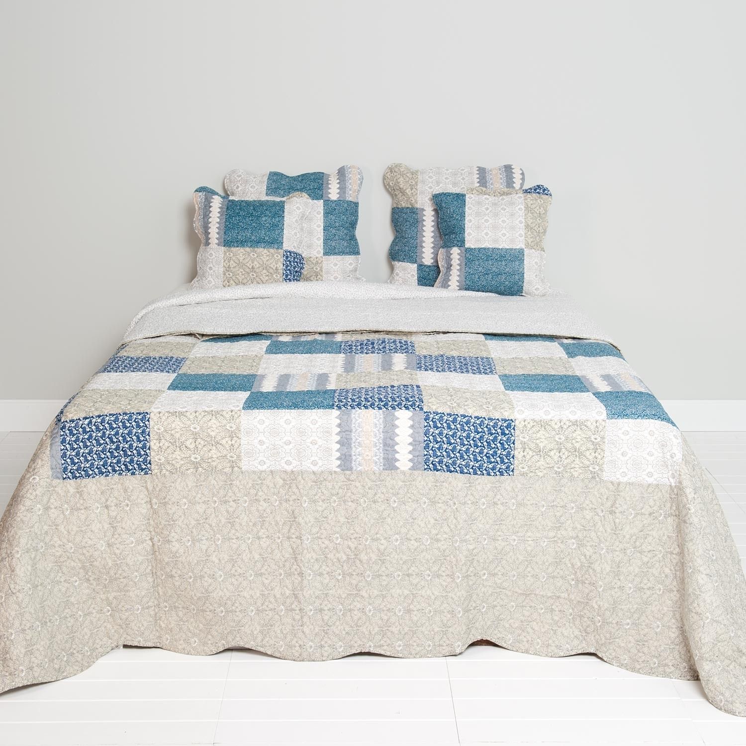 Přehoz na dvoulůžkové postele Quilt 155 - 230*260 cm Clayre & Eef - LaHome - vintage dekorace
