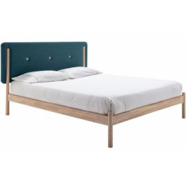 Dřevěná postel s šedým látkovým čelem Marckeric Annie 160 x 200 cm