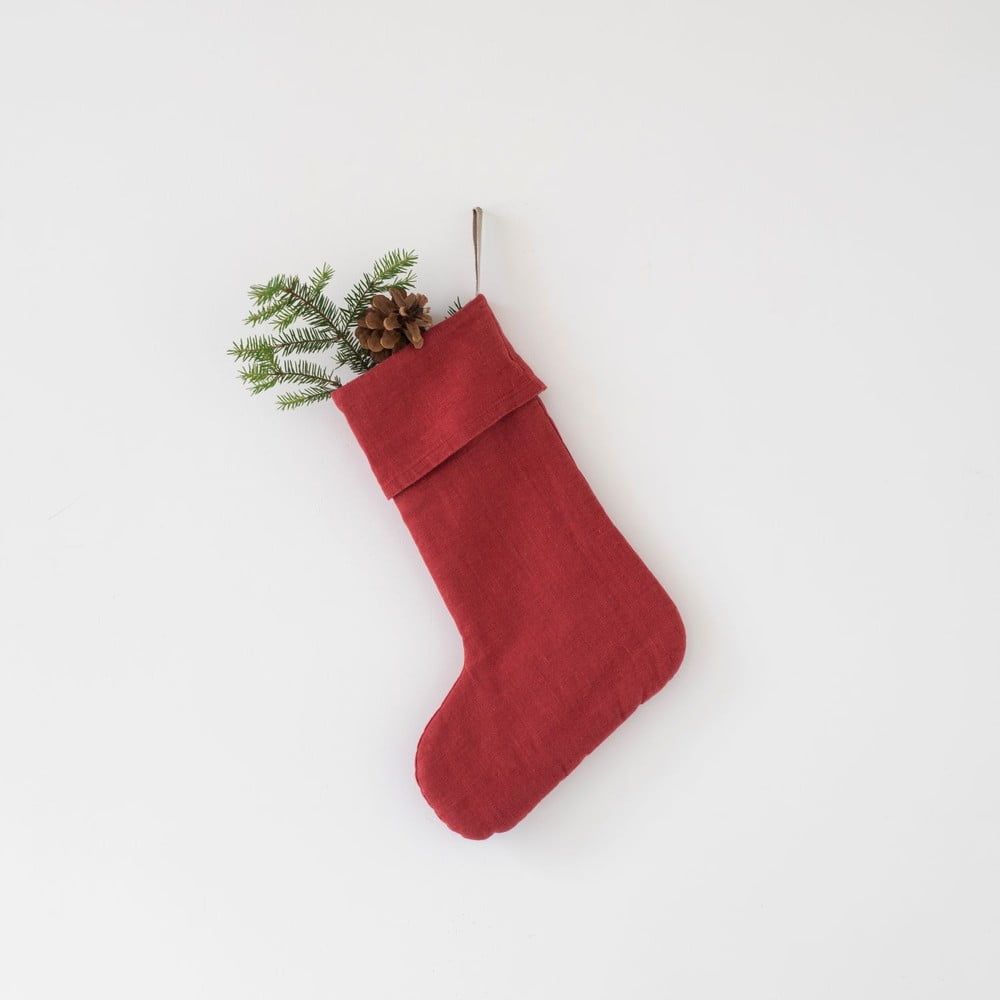 Červená vánoční lněná závěsná dekorace Linen Tales Christmas Stocking - Bonami.cz
