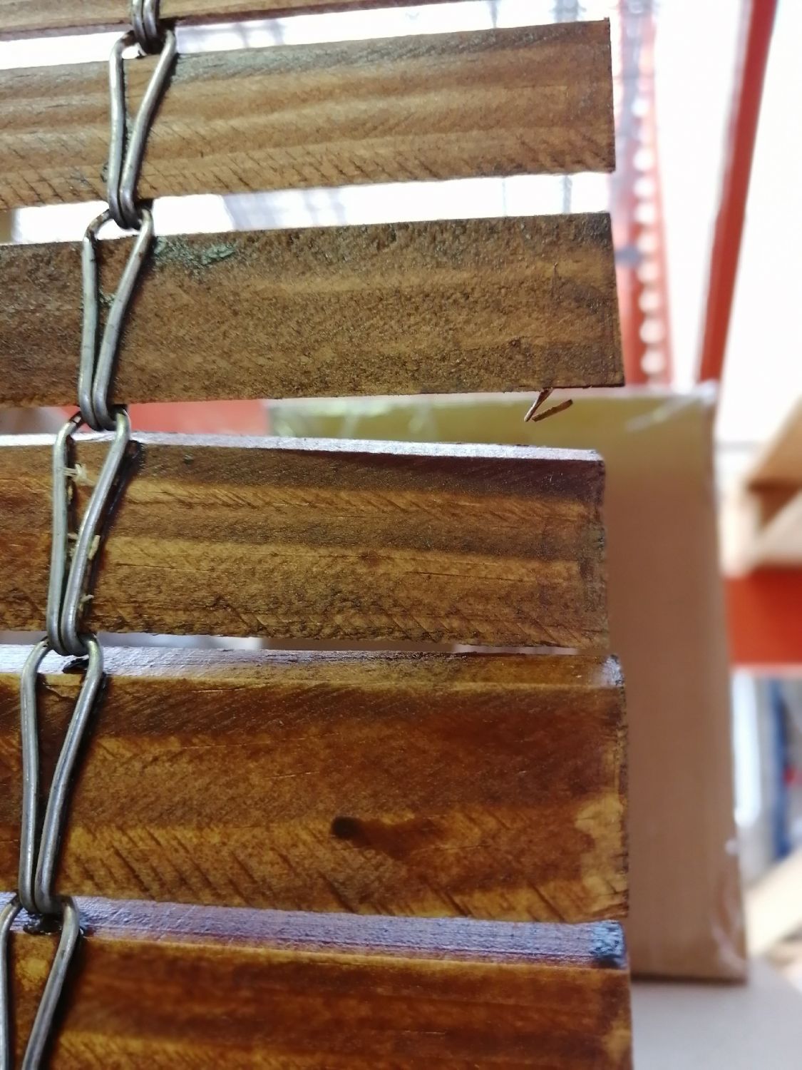 Vingo Dřevěná roleta - barva třešeň 120x220 cm s kazem - Vingo