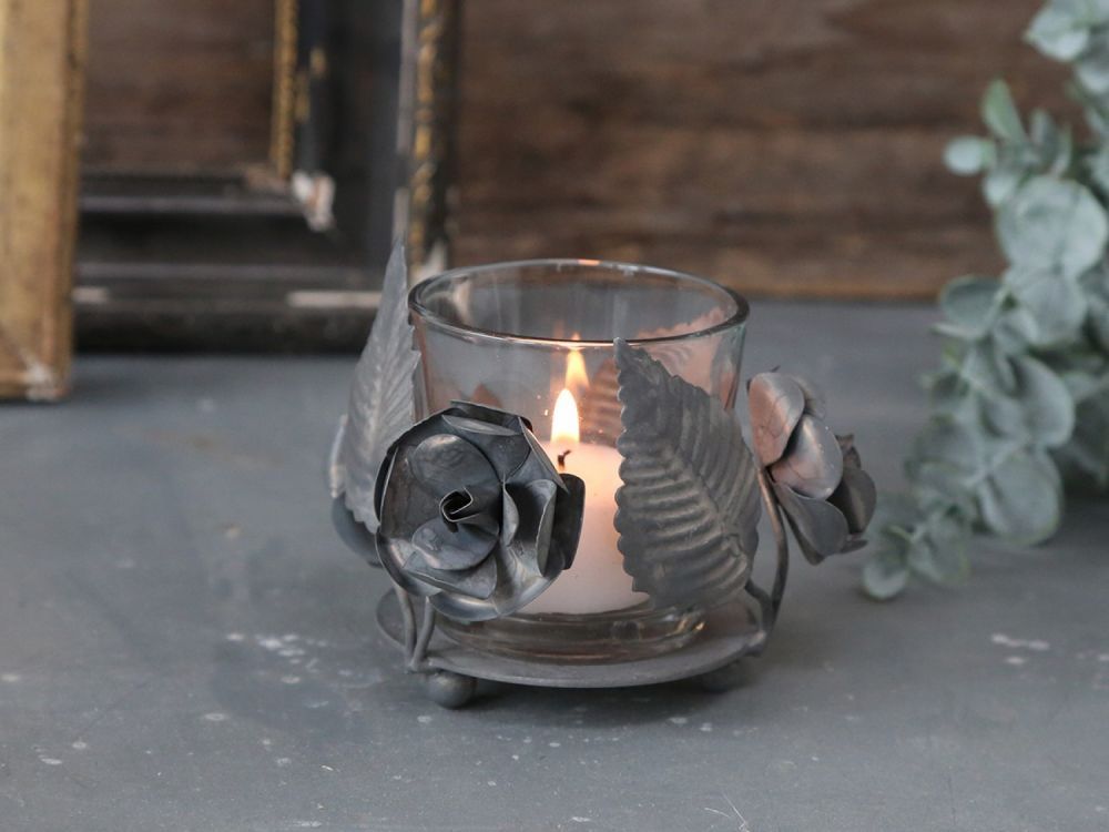 Kovovo - skleněný antik svícen s květy Flow - Ø 9*7 cm Chic Antique - LaHome - vintage dekorace