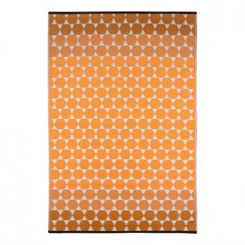Oranžový venkovní koberec Green Decore Hexagon, 90 x 150 cm Bonami.cz