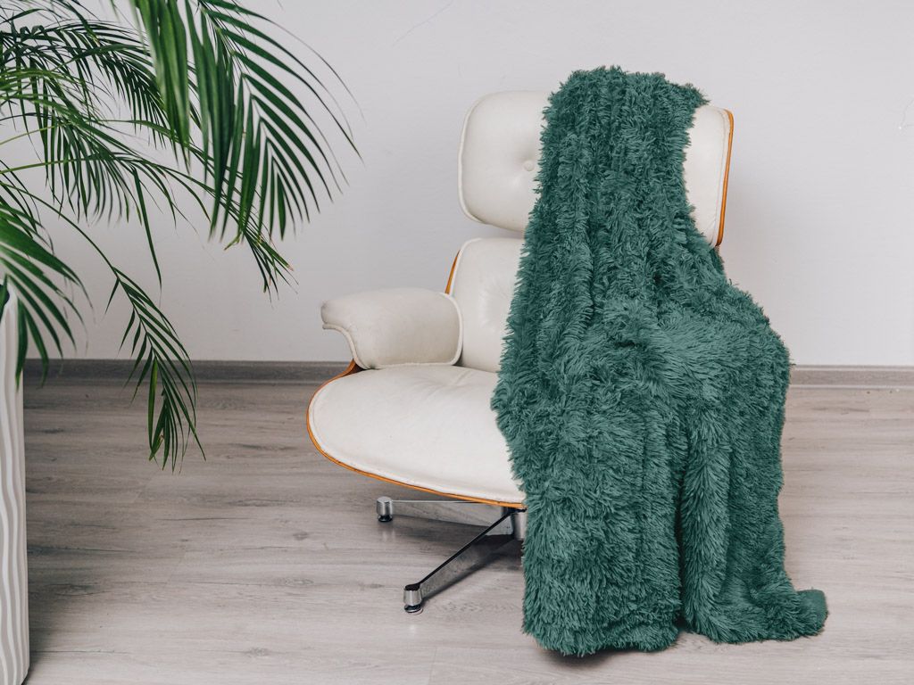 Chlupatá deka 160x200 cm tmavě zelená - Výprodej Povlečení