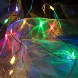 DecoLED DecoLED LED světelný řetěz na baterie - barevný, 20 diod, 2,3 m