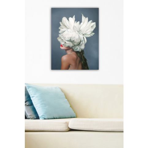 Hanah Home Obraz WOMAN WITH WHITE FLOWER 50x70 cm Houseland.cz