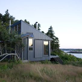 Off grid dům na pobřeží