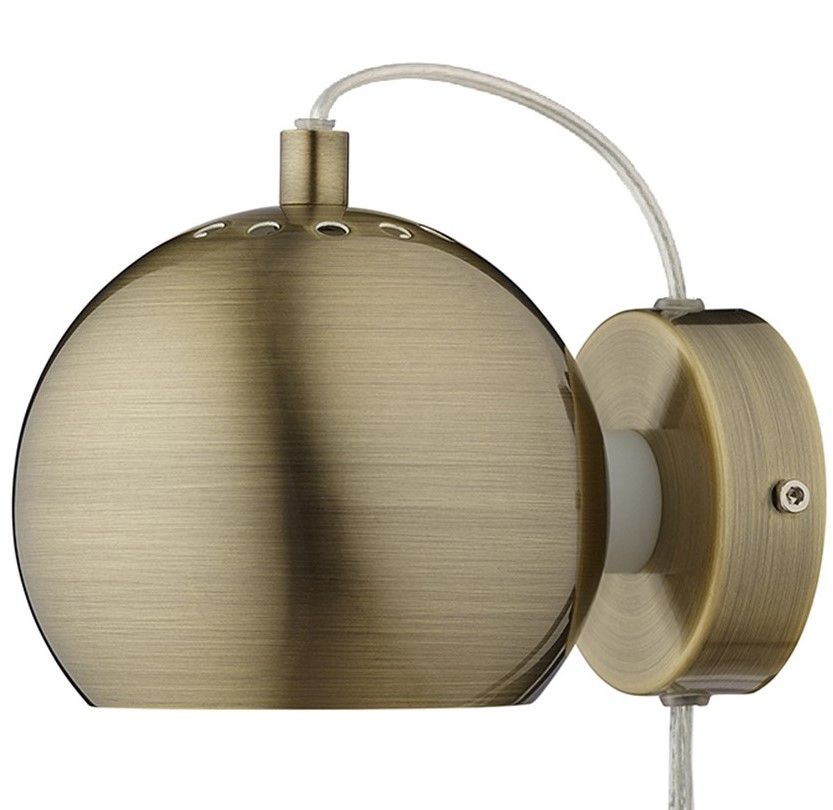 FRANDSEN - Nástěnná lampa Ball, matná mosazná - 