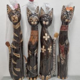 Dřevěná socha kočka, 80 cm MIX dekorů