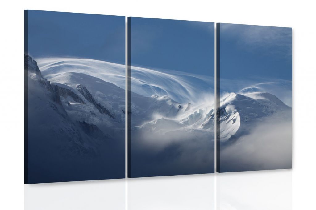 Obraz zasněžené hory Velikost (šířka x výška): 120x80 cm - S-obrazy.cz