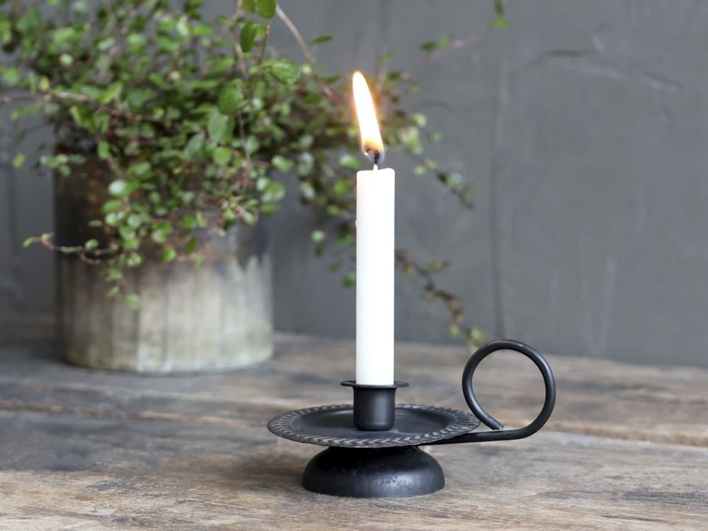 Černý antik svícen na úzkou svíčku Ferrio - 10*8*5cm Chic Antique - LaHome - vintage dekorace