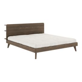 Hnědá dvoulůžková postel z borovicového dřeva s roštem 180x200 cm Retreat – Karup Design