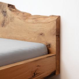postel na miru z duboveho masivu truhlar strakonice.jpg