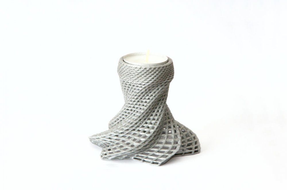 Pieris design Svícen Crochet na čajovou svíčku bílá křídová - Pieris design