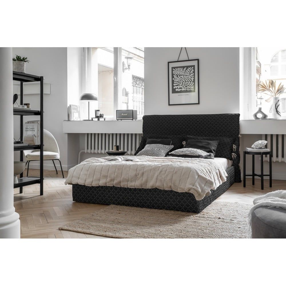 Černá čalouněná dvoulůžková postel s úložným prostorem s roštem 160x200 cm Sleepy Luna – Miuform - Bonami.cz