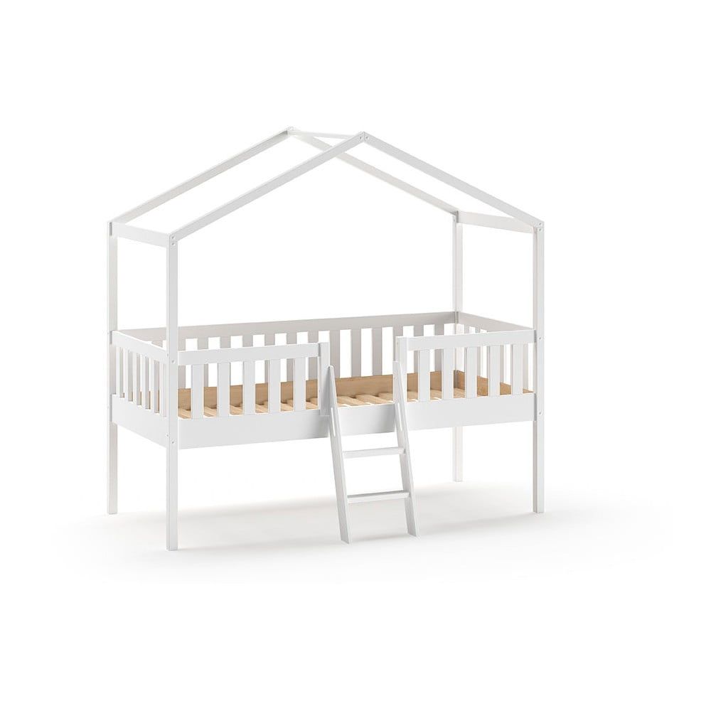 Bílá vyvýšená domečková dětská postel z borovicového dřeva 90x200 cm DALLAS – Vipack - Bonami.cz