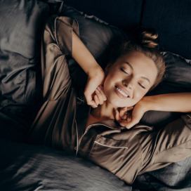 Kvalitní spánek při hubnutí nepodceňujte a stejně tak zařízení v ložnici