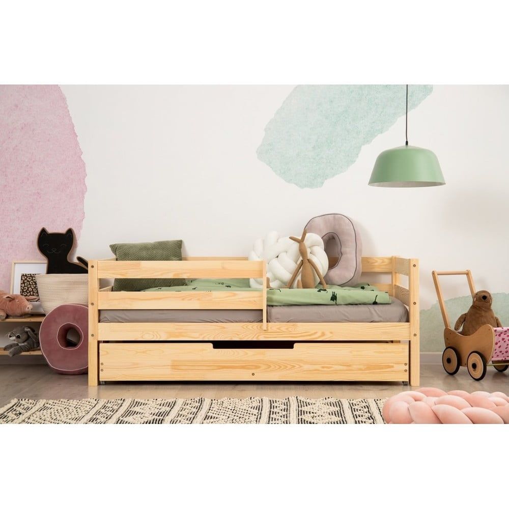 Dětská postel z borovicového dřeva s úložným prostorem v přírodní barvě 90x200 cm Mila CPD – Adeko - Bonami.cz