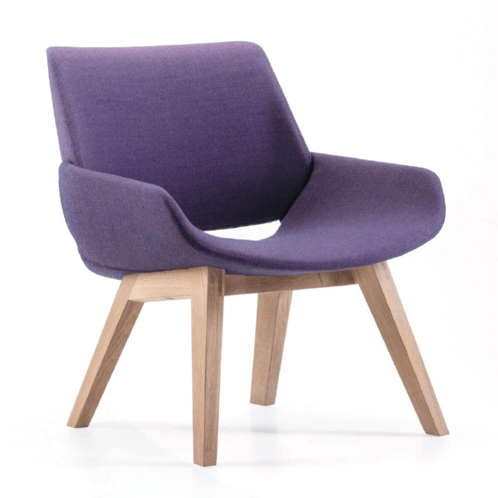 Designová křesla Monk Easy Wood Base Armchair - DESIGNPROPAGANDA